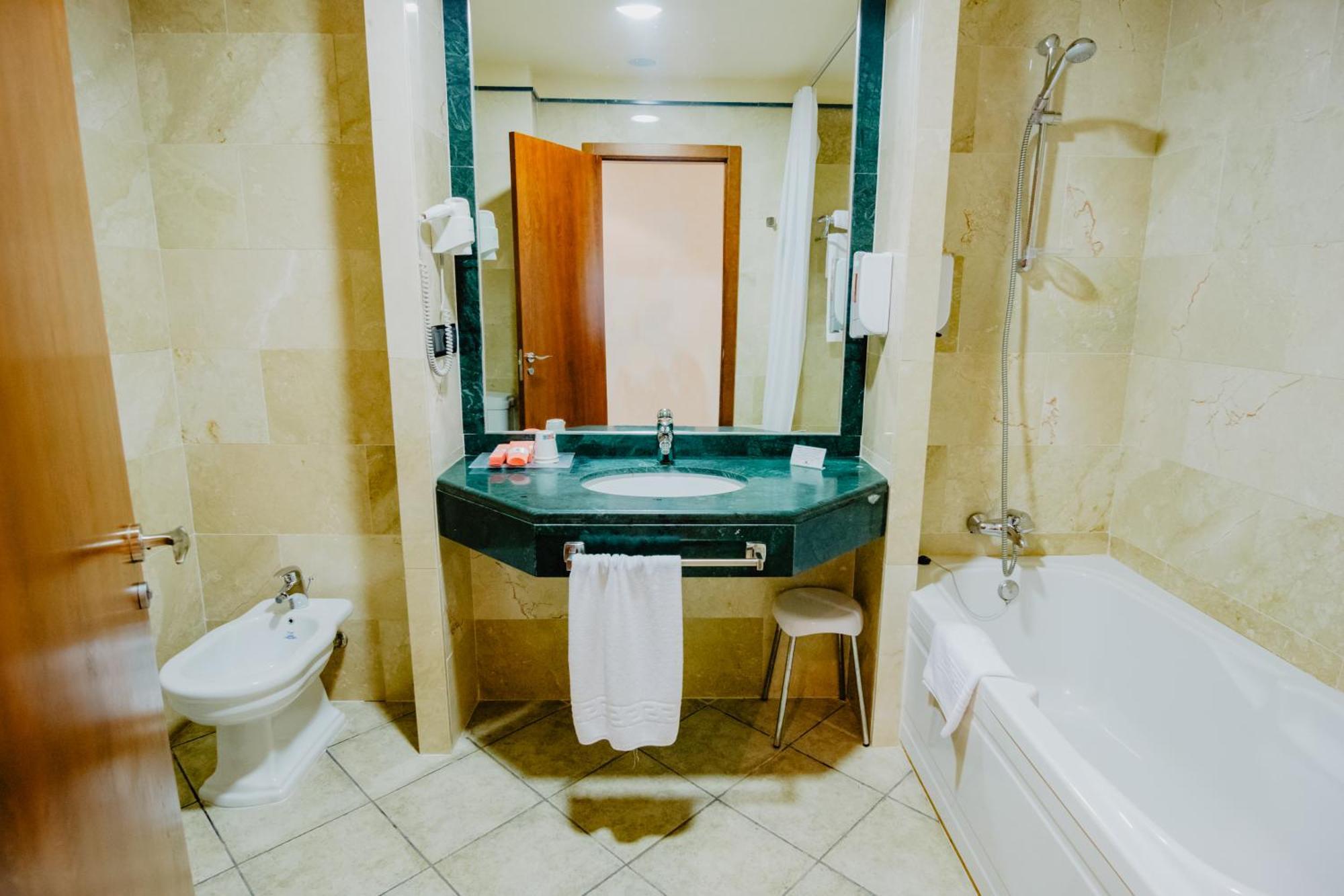 Hotel Hacienda Don Manuel Granja de Torrehermosa Екстер'єр фото