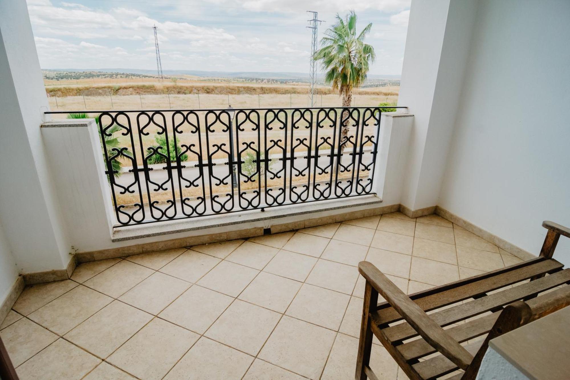 Hotel Hacienda Don Manuel Granja de Torrehermosa Екстер'єр фото