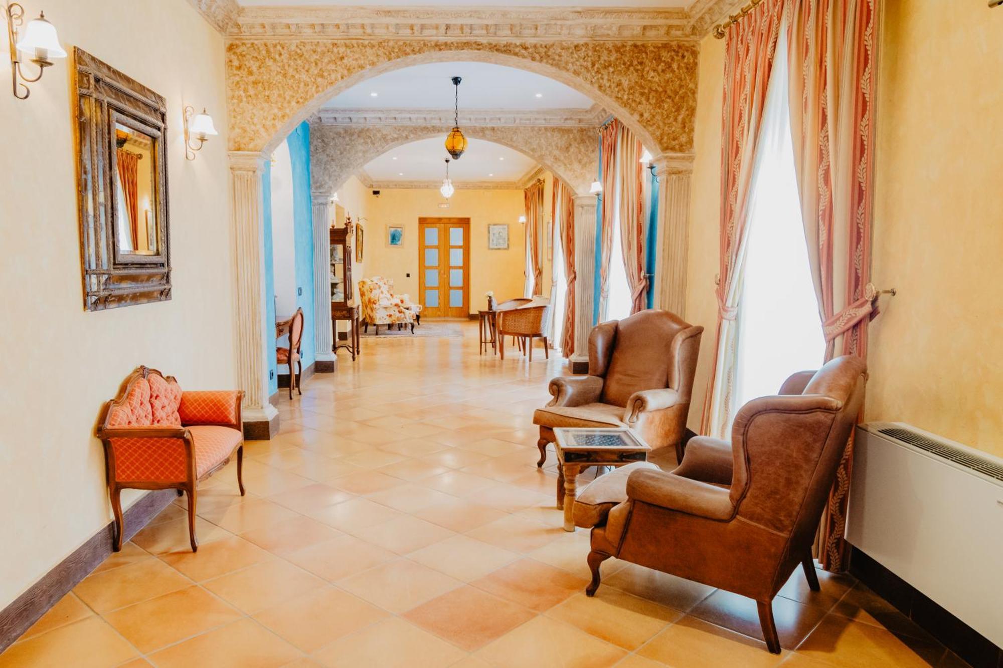 Hotel Hacienda Don Manuel Granja de Torrehermosa Екстер'єр фото